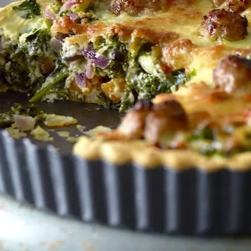 Quiche au chou et boulettes de viande