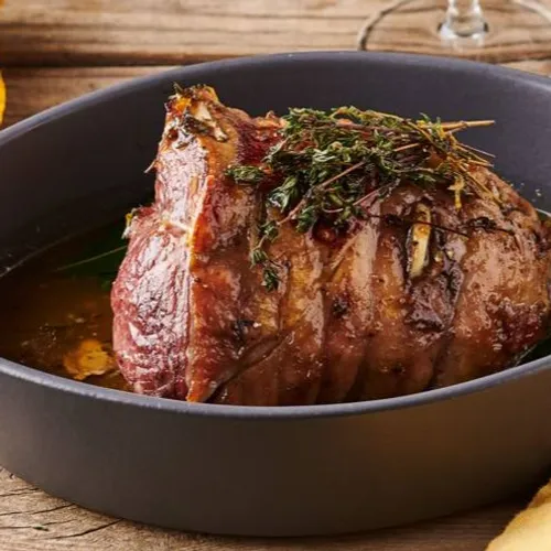 Gigot d'agneau au miel et aux agrumes
