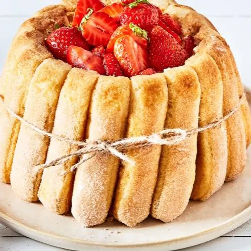 Charlotte aux fraises