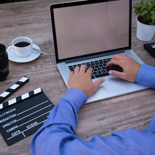 19/04/22 : La ville de Cannes et le réseau social TikTok organisent...