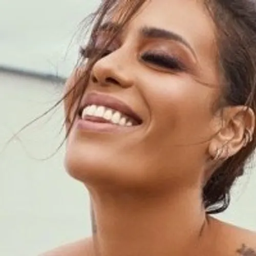 L'INVITEE CANNES RADIO : AMEL BENT