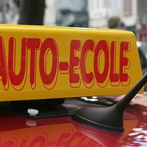 21/06/23 : Le permis de conduire à 17 ans