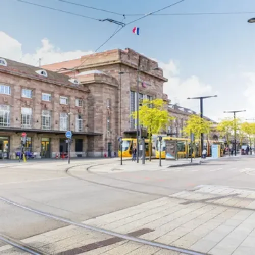 Un bébé naît dans un TER à la gare de Mulhouse grâce à l’aide d’une...
