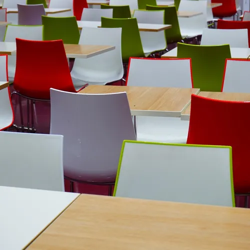 Saint-Laurent-du-Var : Légionelle détectée dans une cantine scolaire