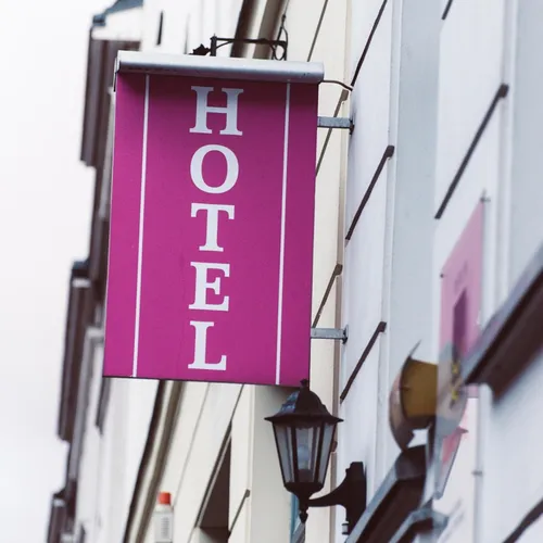 Cannes : fermeture administrative d’un hôtel clandestin 