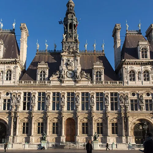 Paris : Michel Barnier désigné candidat des Républicains à...