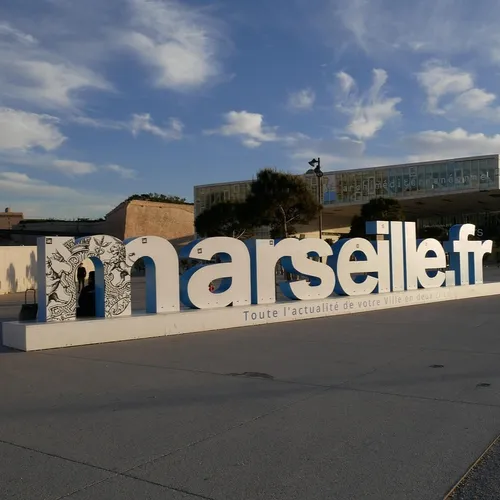 Narcotrafic : Emmanuel Macron en déplacement à Marseille