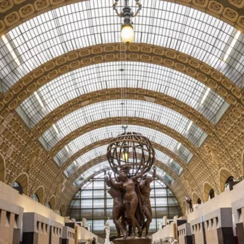 Le musée d’Orsay ouvre un espace consacré aux œuvres spoliées par...