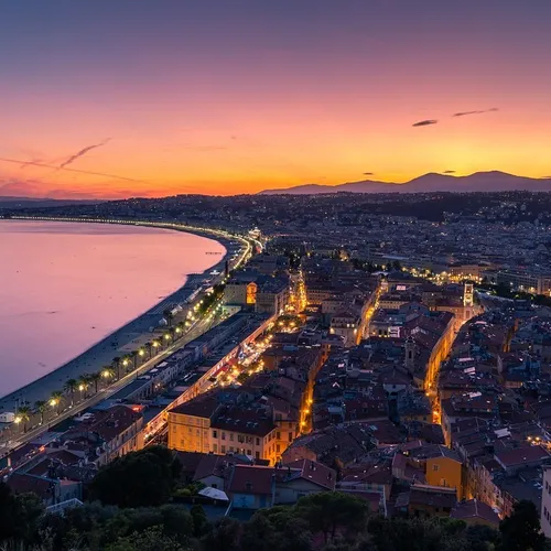 Un couvre-feu pour les moins de 13 ans à Nice