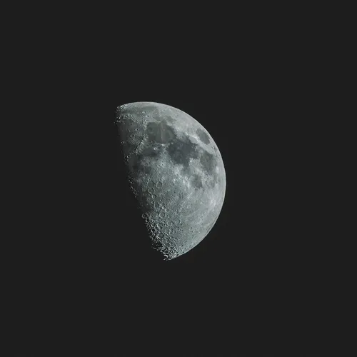 Mission Artemis II : des images historiques et un record de...