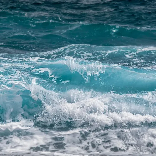 Alpes-Maritimes en vigilance jaune pour vagues-submersion ce mardi...