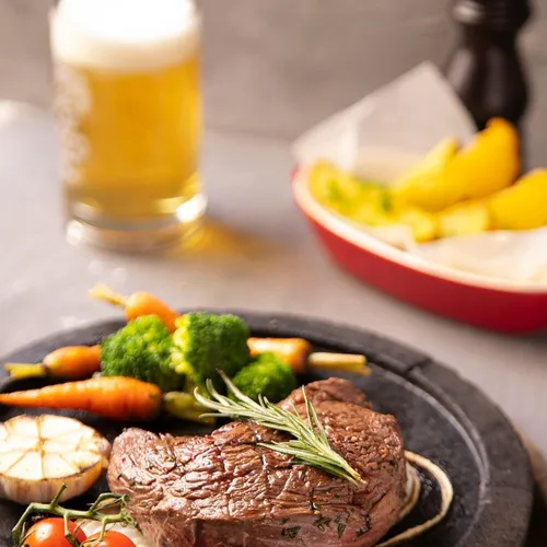 Rumsteck en croûte d’épices et herbes