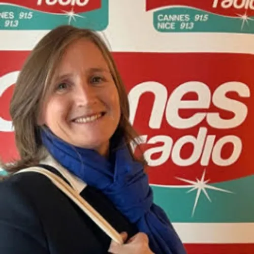 Cannes : un happening pour promouvoir l’allaitement maternel