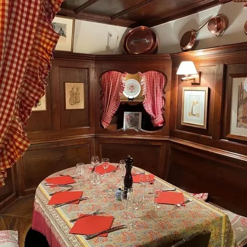 Strasbourg : les winstubs Saint-Sépulcre, Yvonne, Tire-Bouchon et...