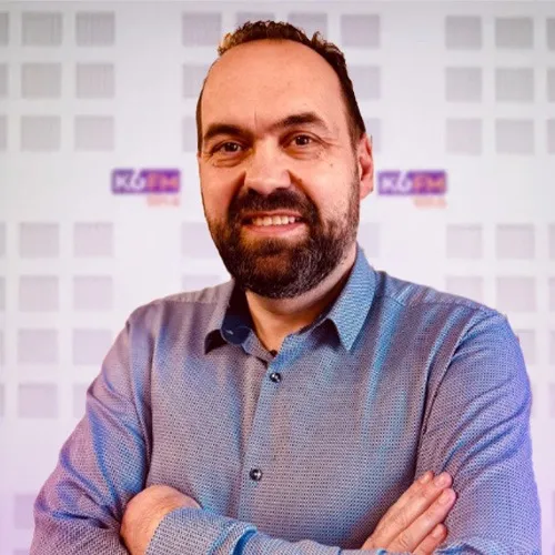 Yannick, commercial et conseiller média