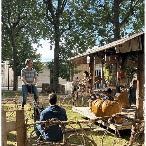Des manèges poétiques et du cirque pour la rentrée à Rambouillet