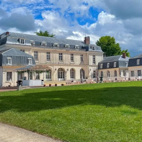 Le Château Arribas de Condé-Sainte-Libiaire ouvre ses portes ce...