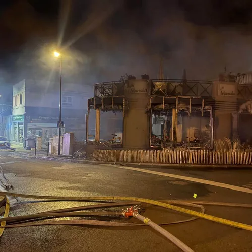 Le restaurant historique de Méru ravagé par un incendie
