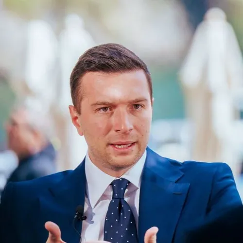 Jordan Bardella annonce une nouvelle plainte contre Mediapart