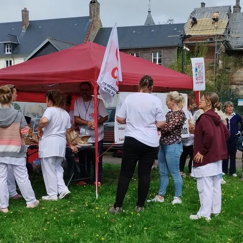 Le personnel du centre hospitalier de la Baie de Somme en grève...