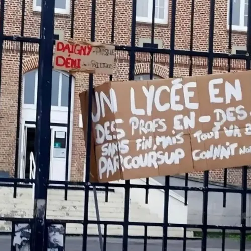 Les lycéens ne relâchent pas la pression dans la Somme
