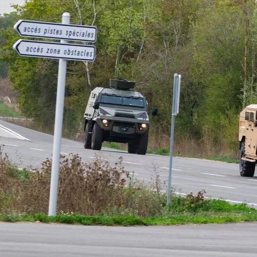 L’armée ouvre les nouvelles pistes d’essai de son matériel dans les...