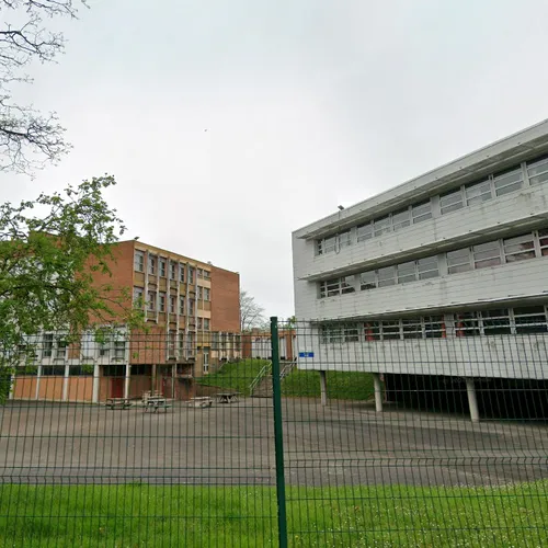 Des soupçons de répression dans une cité scolaire d’Amiens