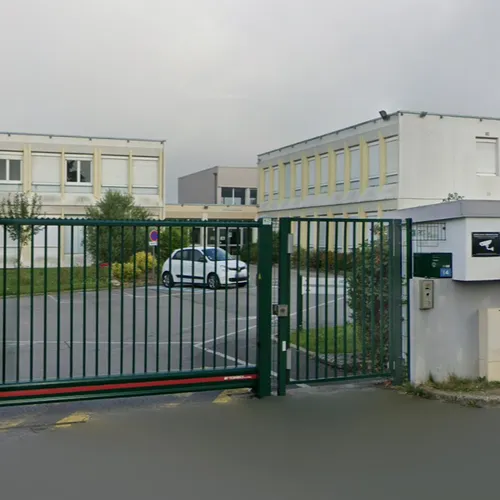 Dix anciens chauffeurs de l’IME des Papillons blancs du Beauvaisis...