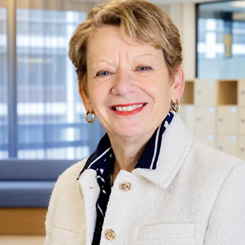 La nouvelle directrice de France Travail en Île-de-France engagée...