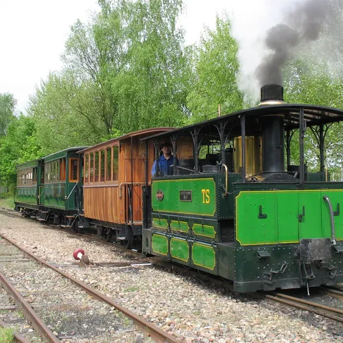 Le train à vapeur reprend du service à Crèvecœur-le-Grand