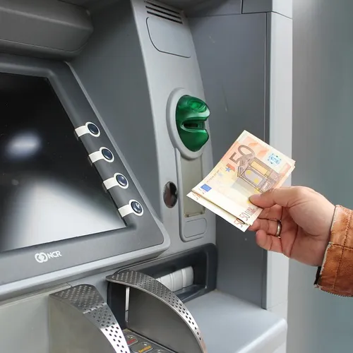Plus d’un quart des Yvelinois est régulièrement à découvert