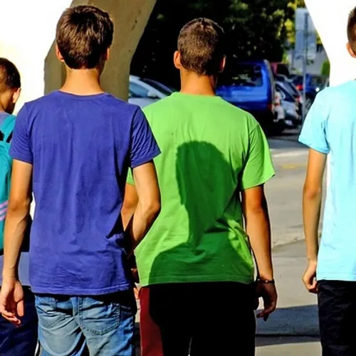 Près de trois jeunes sur dix touchés par la pauvreté dans les...