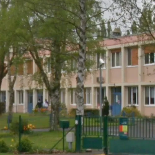Une surveillante du collège de Maignelay-Montigny accusée de...