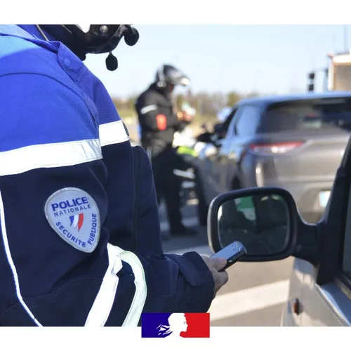Neuf pillards entassés dans une Clio interpellés pour un excès de...