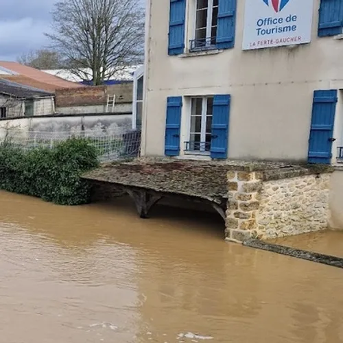 Plus d’un million de Franciliens vivent dans une zone menacée par...