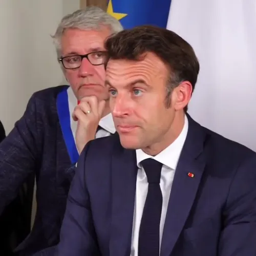 Macron attendu demain au centre de calcul de Bruyères-le-Châtel en...