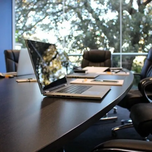 Au premier trimestre 2026, le nombre de salariés n'a pas beaucoup...