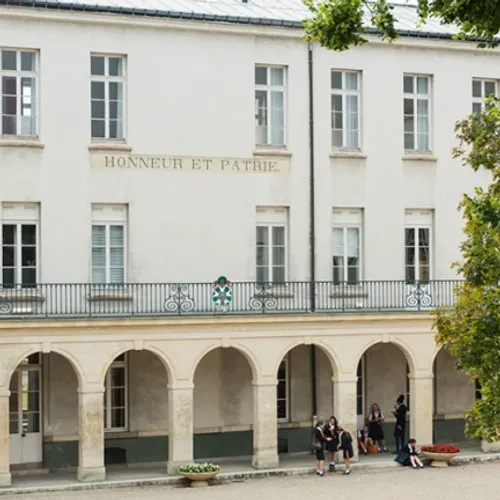 Le meilleur collège des Yvelines est à Saint-Germain-en-Laye