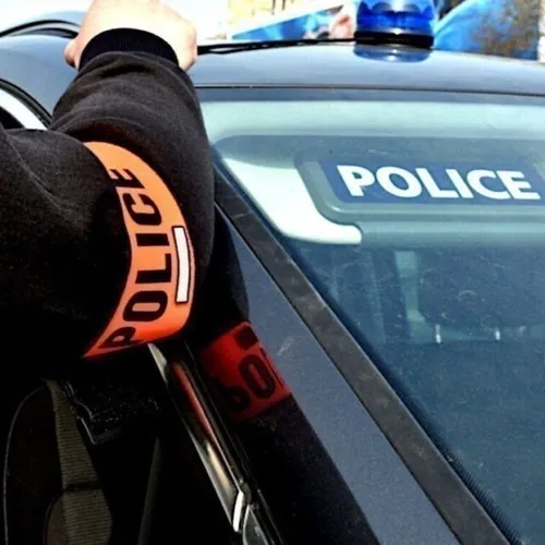 4 personnes recherchées après un cambriolage et une course poursuite 