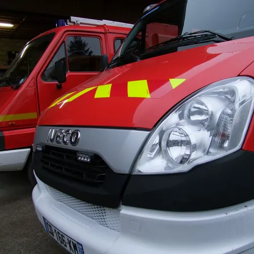 Creil : un fourgon de pompiers pris pour cible