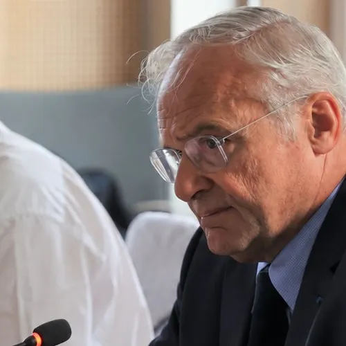 La préfecture donne son feu vert au projet de poulailler industriel...