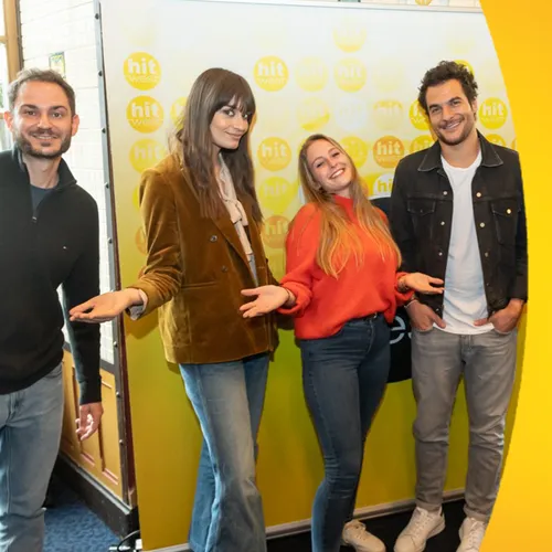 Le Réveil de Clara Luciani et Amir !