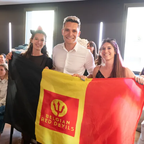 Angèle à Nantes - HIT WEST LIVE  