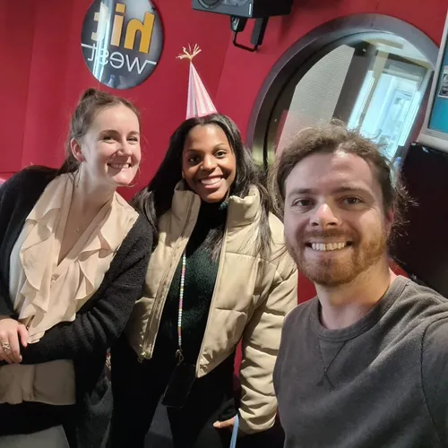 L'INTEGRALE - Mentissa en interview et session acoustique sur Hit...
