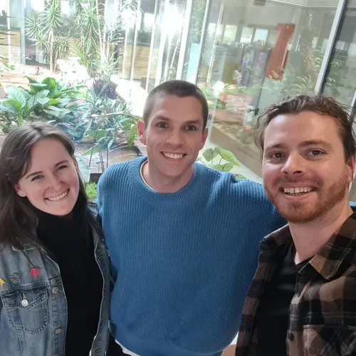 L'INTEGRALE - Hervé en interview et session live sur Hit West...