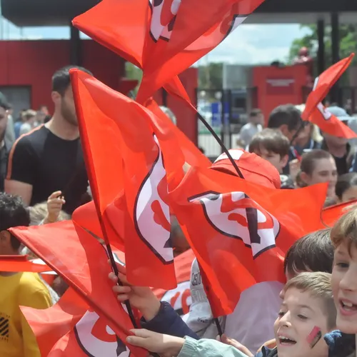 23-05-24.5 Drapeau Stade Toulousain