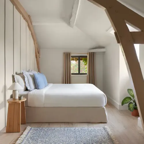 2/ Antoine Dupont Airbnb