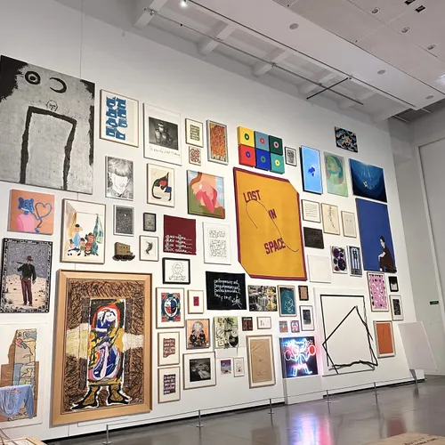 2. Le musée imaginaire d'Oli - mur œuvres 