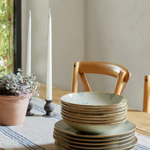 8/ Antoine Dupont Airbnb