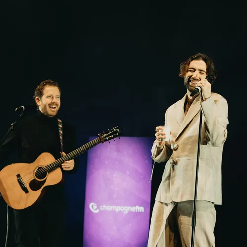 ADEN FOYER - Champagne FM LIVE - 4 décembre 2023 au Centre des Congrès de Reims